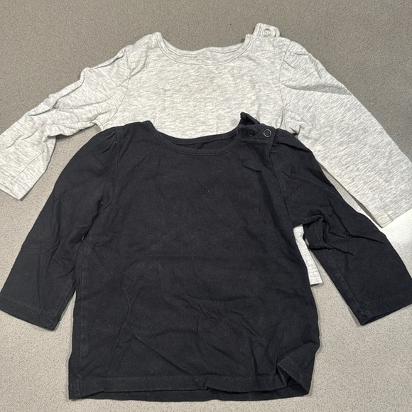 BUNDLE | girls 9mths | Long sleeves | 5 total items - Picture 2 of 7